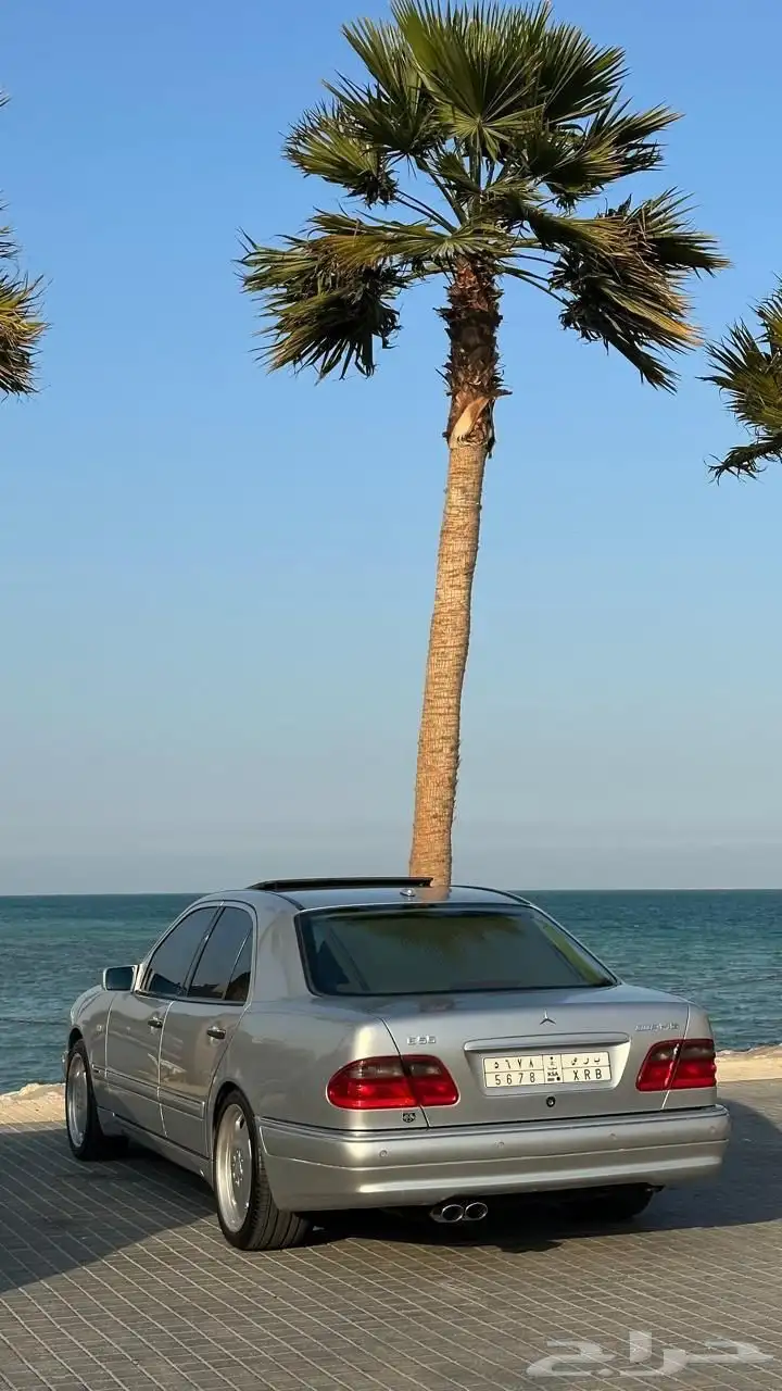 مرسيدس E55 13