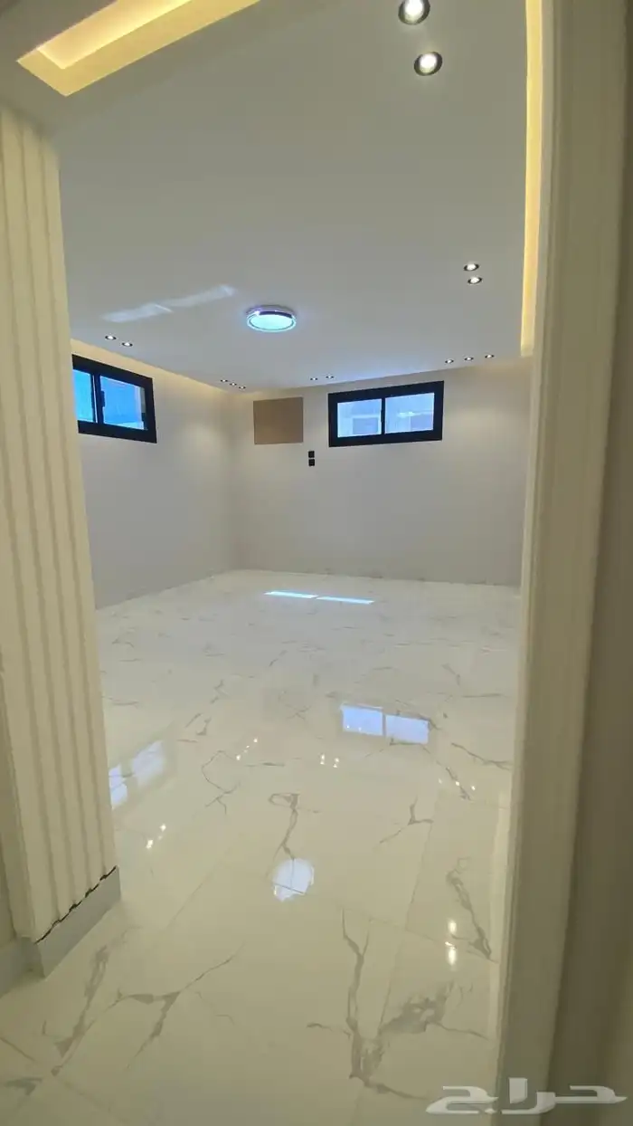 ملحق للبيع حي المروج 7