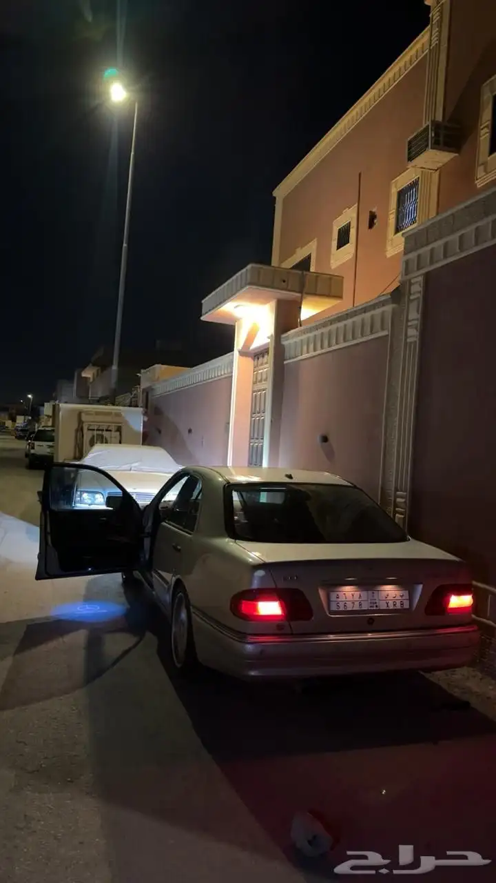 مرسيدس E55 23