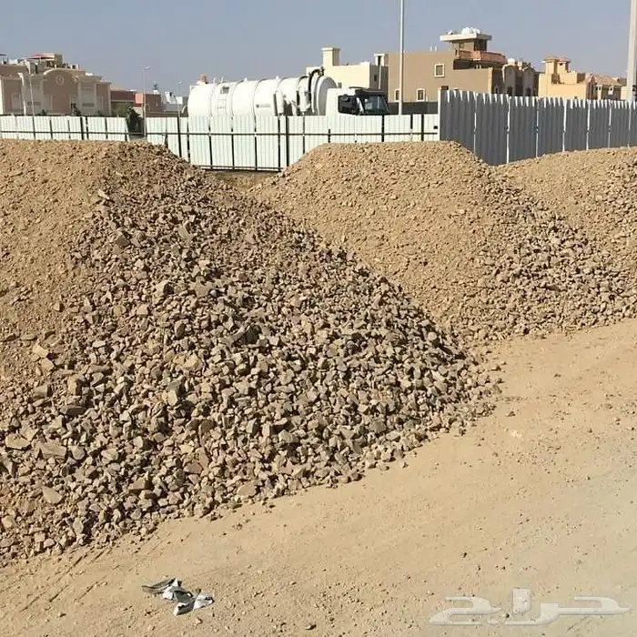 توريد مواد البناء حجر نهري كسر رخام وبطحاء 34