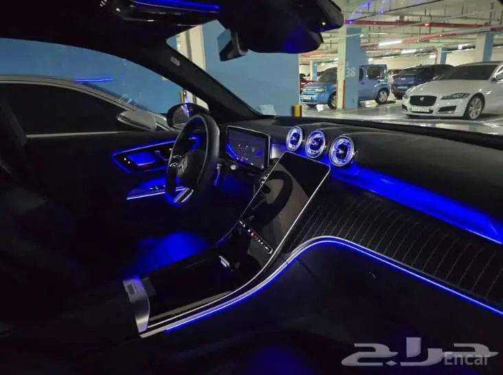 مرسيدس GLC300 AMG 2023 فل بانوراما index