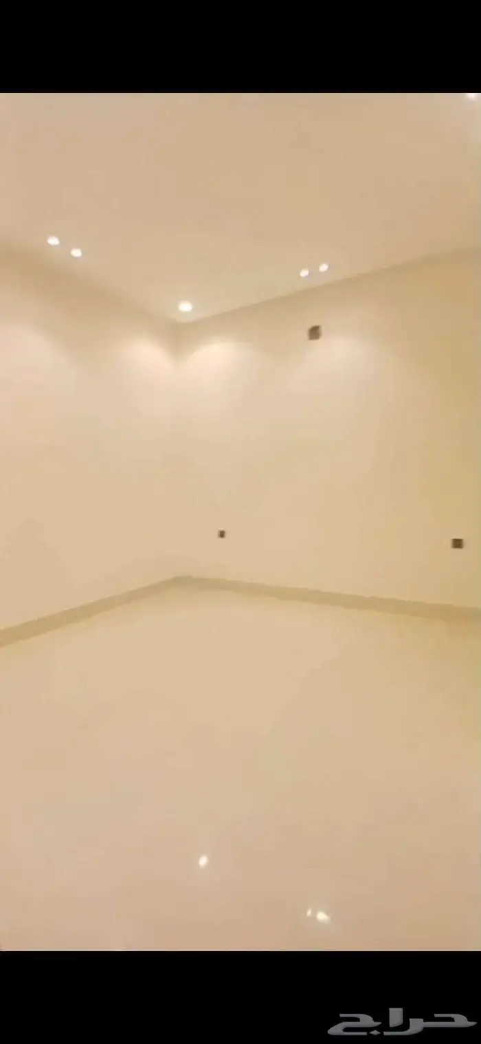 دور ارضي للبيع حي الرمال خلف السوق الشعبي 4