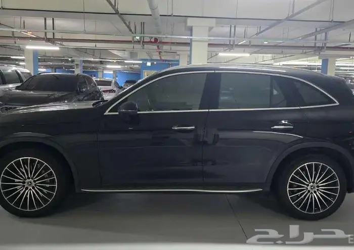 مرسيدس GLC300 AMG 2023 فل بانوراما 4