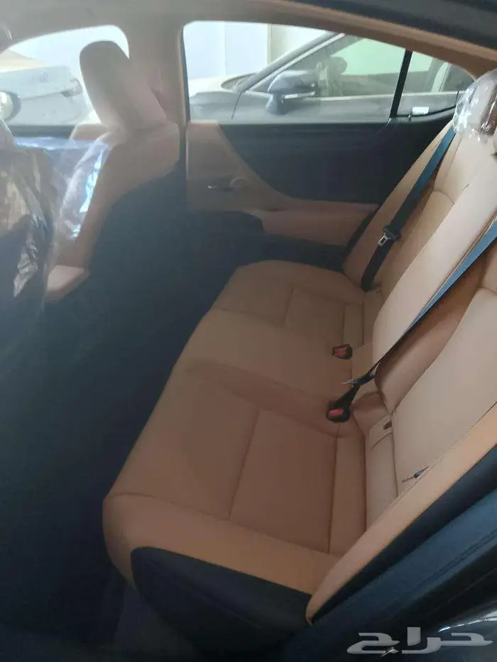 ليكزس es350 استاندر CA خليجي لون رمادي 2025 6