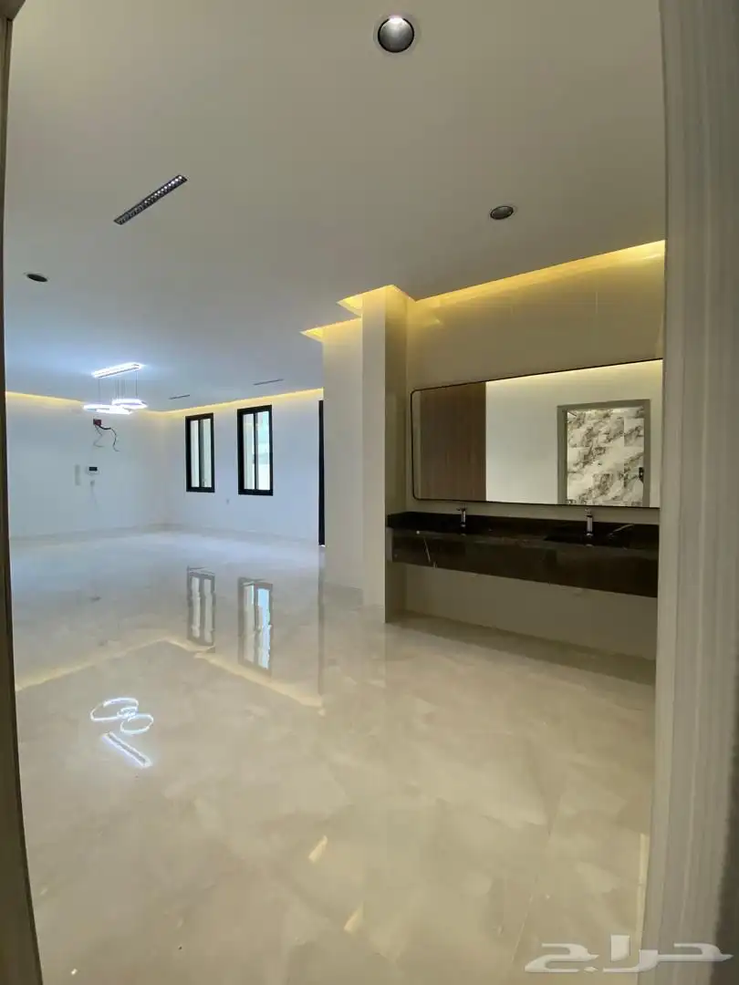للبيع فيلا تصميم كلاسيكي ابو عريش 7
