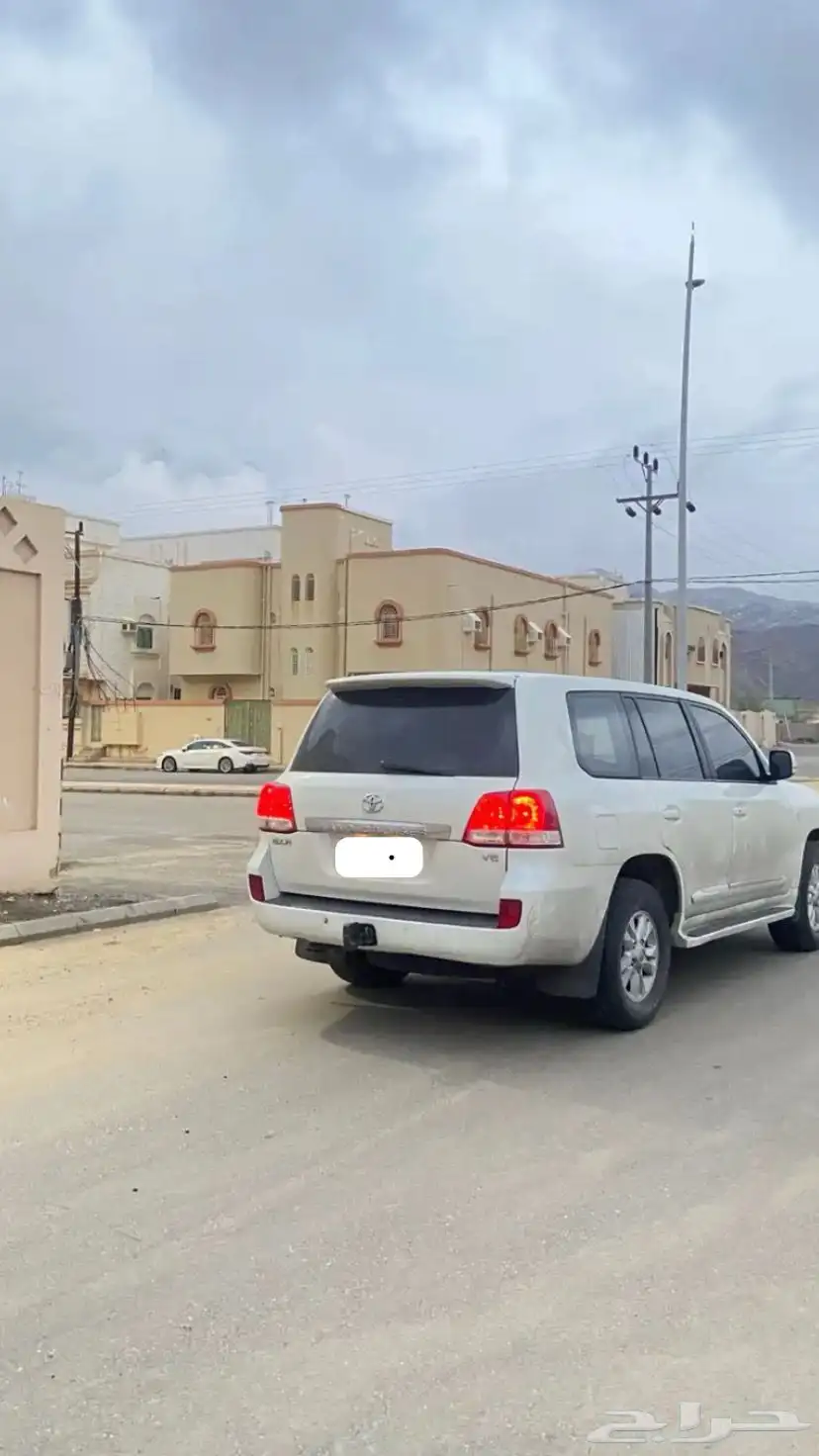 لاندكروزر 2010. GXR3 سلندر 6 2