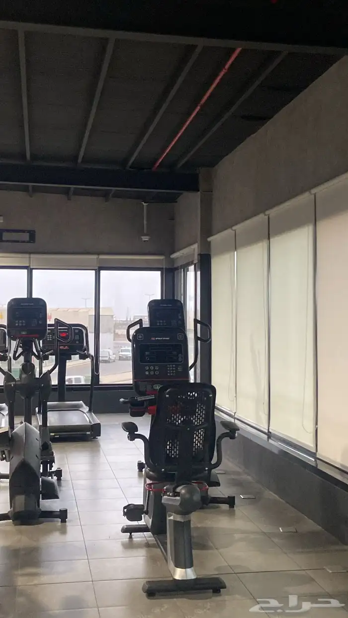 الي عنده اشتراك نادي فيت واي يتواصل معي 0