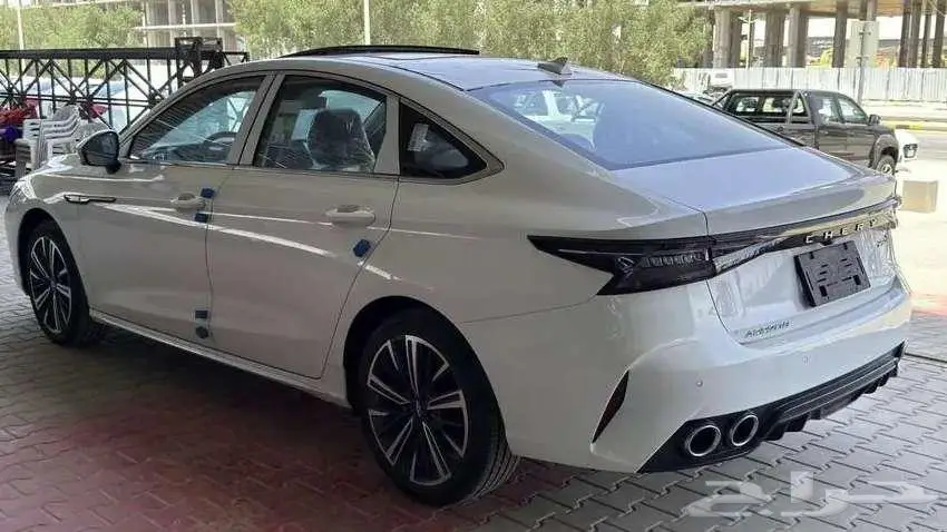 شيري اريزو 8 لاكجري موديل 2025 كاش والتقسيط index