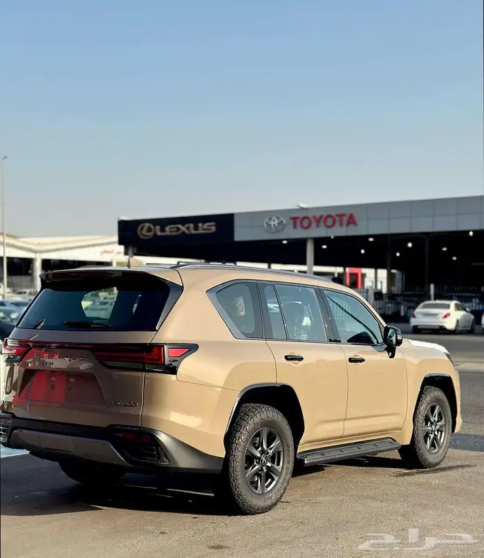 لكزس LX600 OT 2025 الجديدة سعودي 3