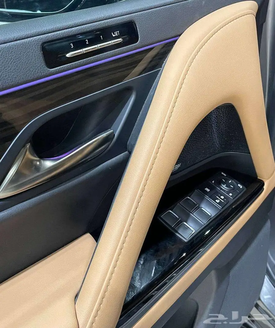 لكزس BB LX600 موديل 2022 سعودي ممشي 39 الف فقط 5