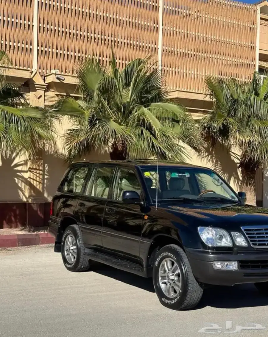 لكزس.LX4700 0