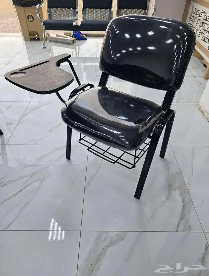كراسي محاضرات 4