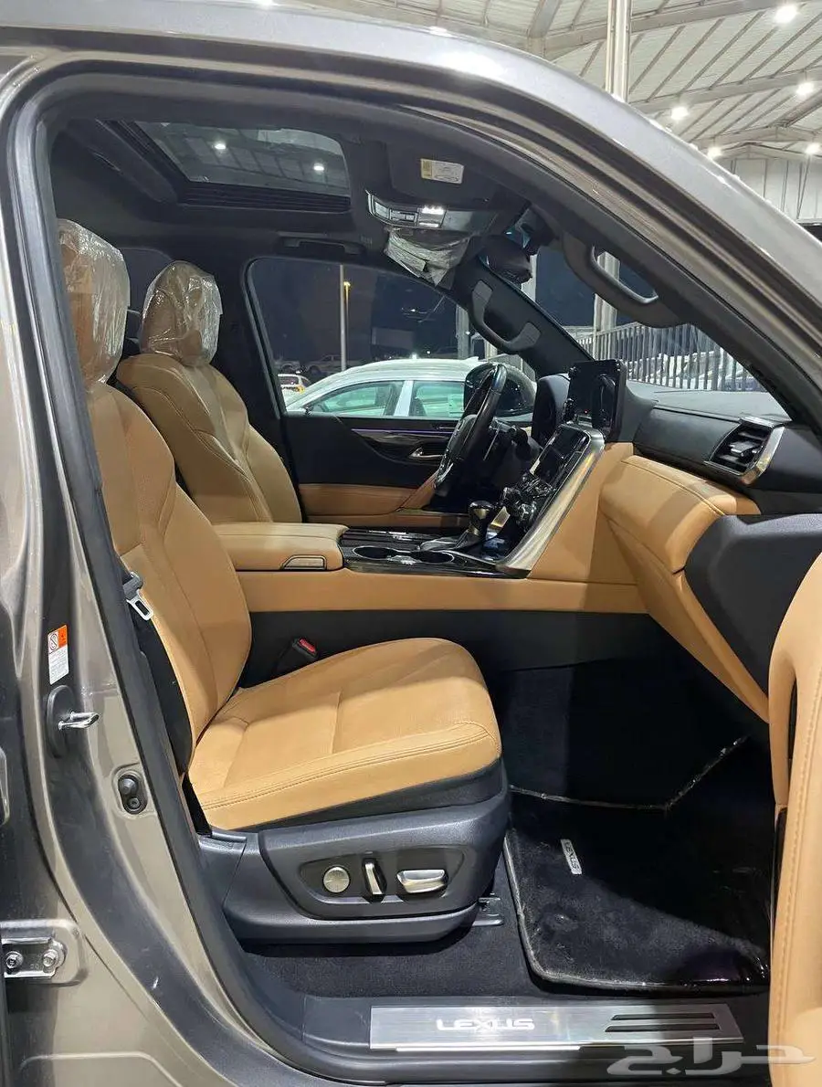 لكزس BB LX600 موديل 2022 سعودي ممشي 39 الف فقط 8