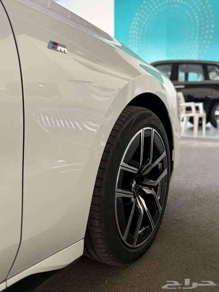 BMW بي ام دبيلو 2025 ( تم البيع ) 9