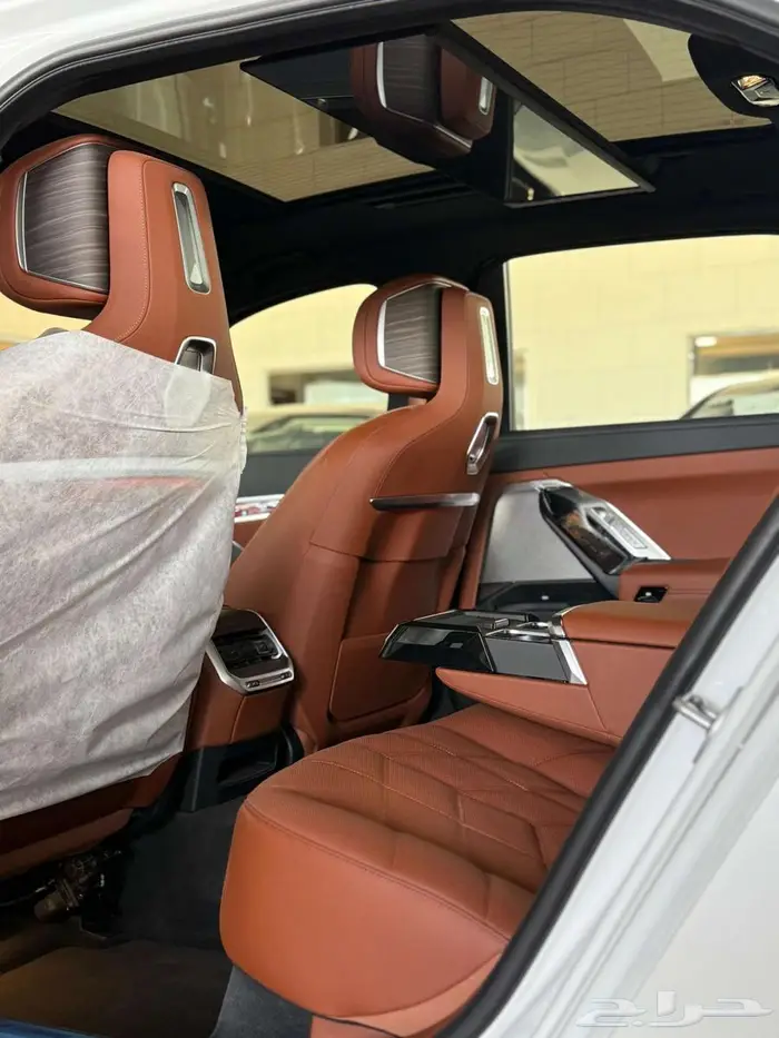 BMW بي ام دبيلو 2025 ( تم البيع ) 5