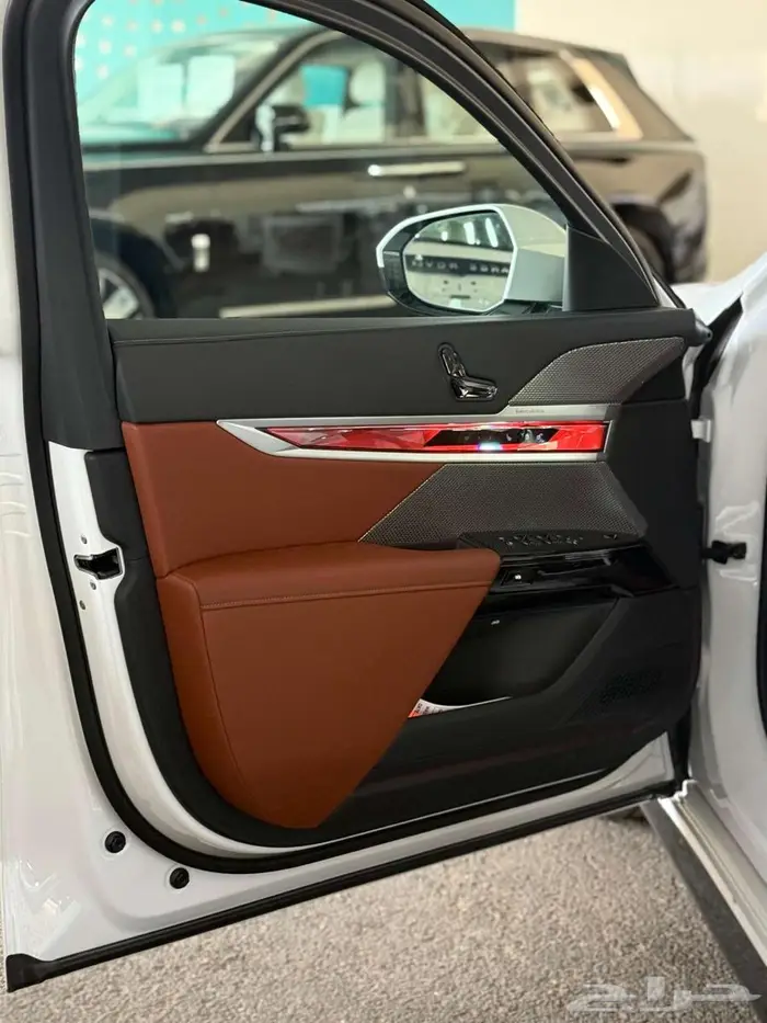 BMW بي ام دبيلو 2025 ( تم البيع ) 3
