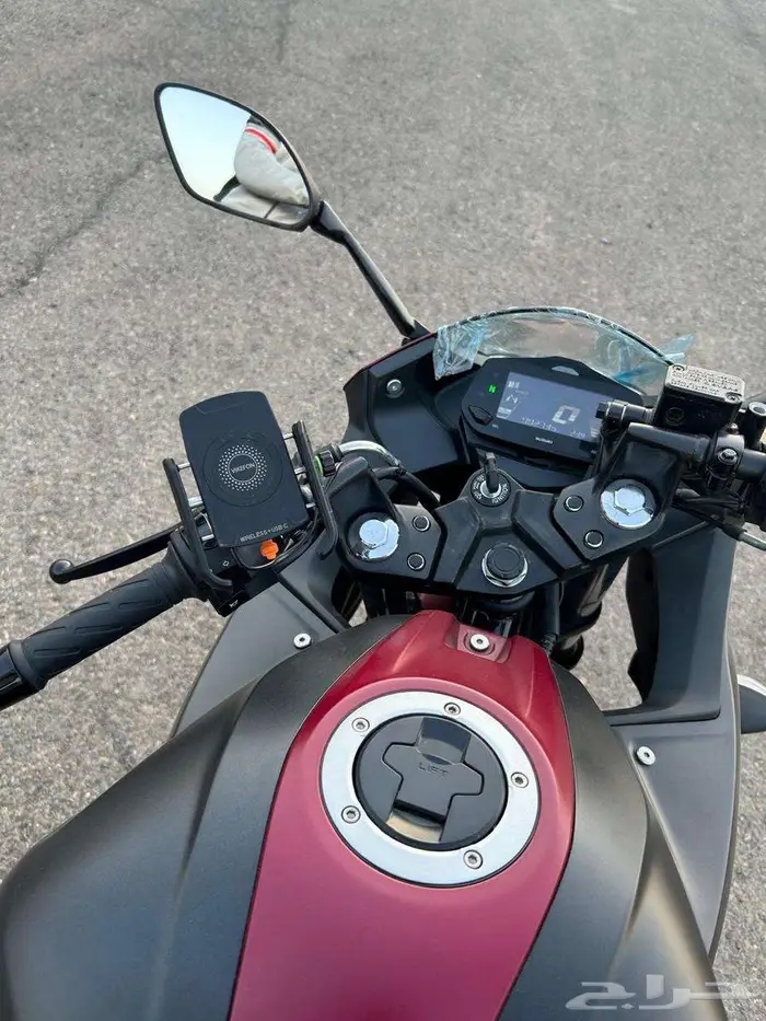دراجة نارية سوزوكي 250cc Gixxer SF25 10