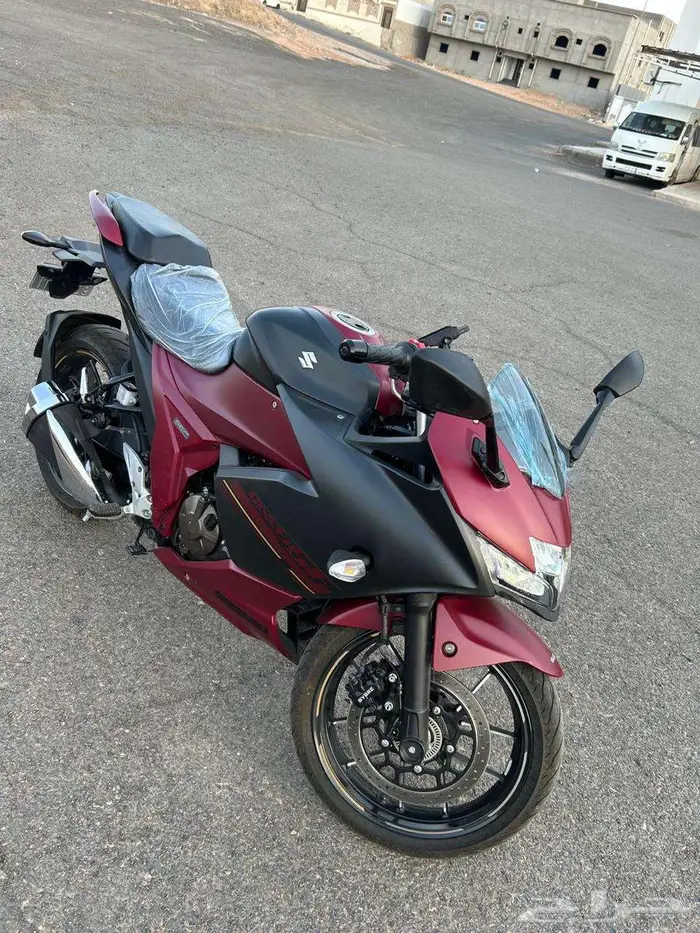 دراجة نارية سوزوكي 250cc Gixxer SF25 1