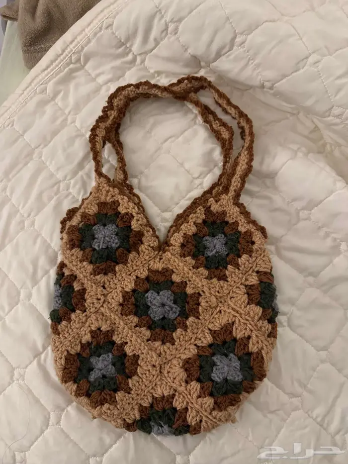 شنط كروشيه صناعة يدوية للبيع في جدة 0