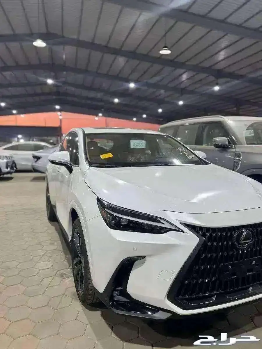 لكزس ( NX 350 AA ) موديل 2025 index