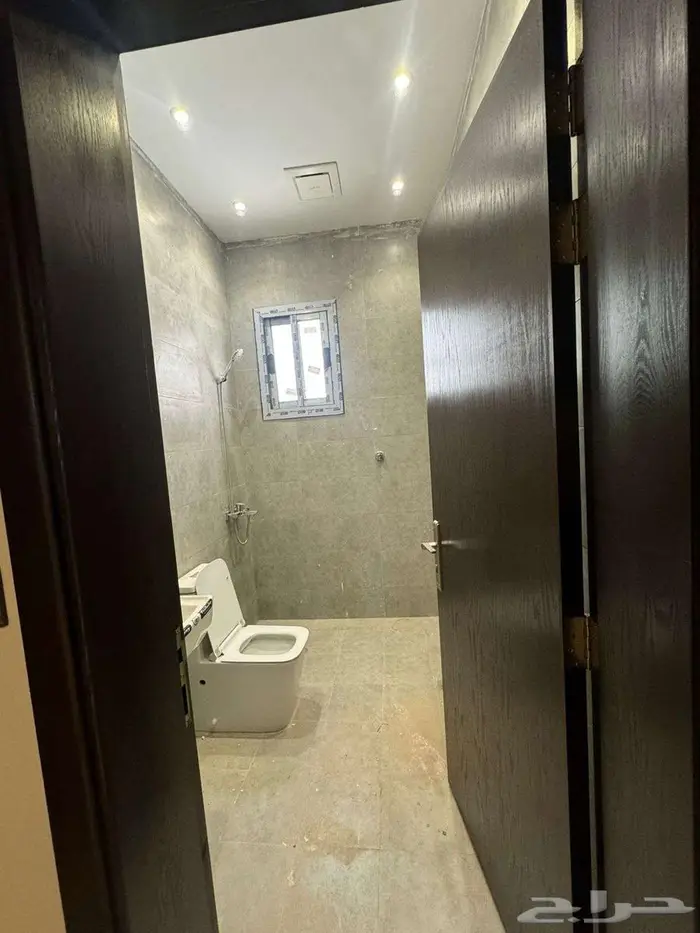 3 شقق للايجار حي البحيرات (جدة) شمال طريق الملك سعود 6