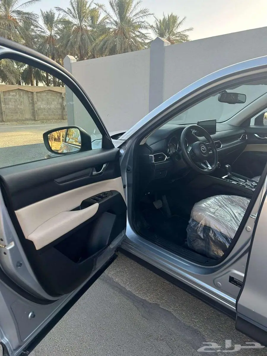 CX5 نص فل عداد فضي 2020 مخزن عداد 29 ألف 15