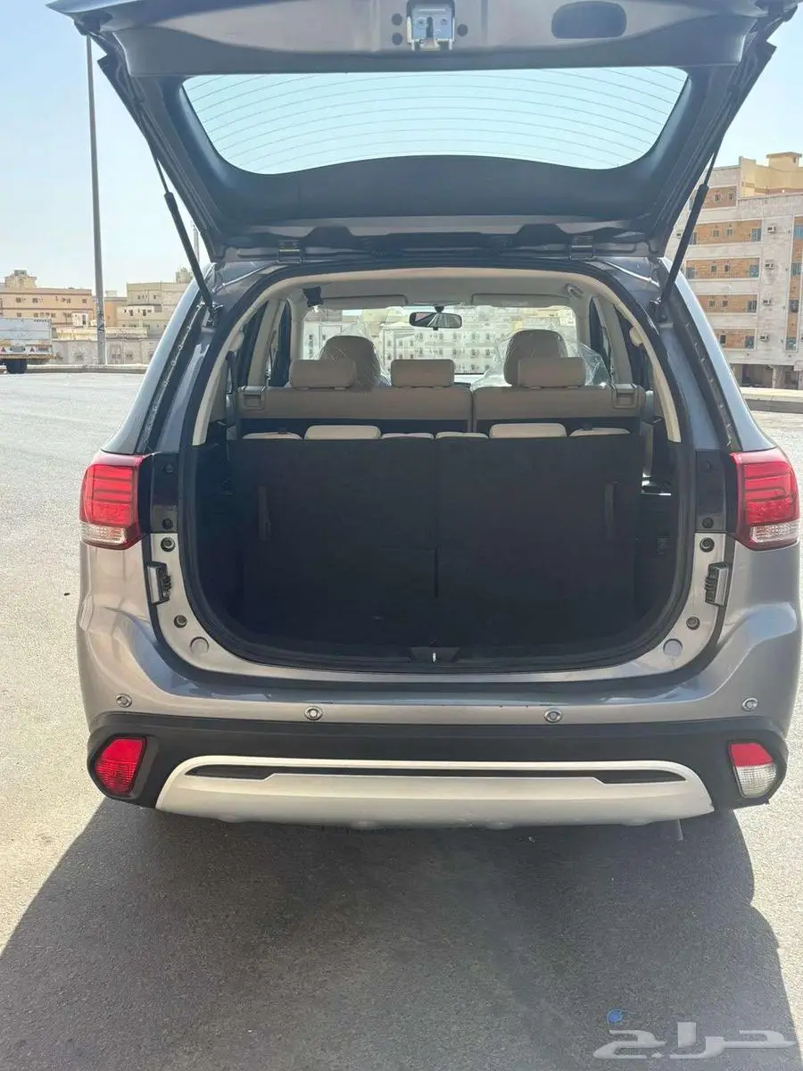 متسوبيشى اوت لاندر 2019 عرض خاص ب34 الف index