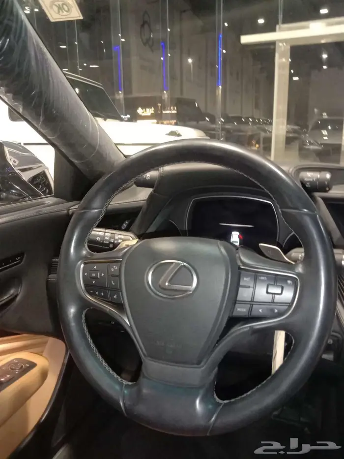 لكزس LS350 موديل 2021 كويتي وارد الساير مستعمل 6