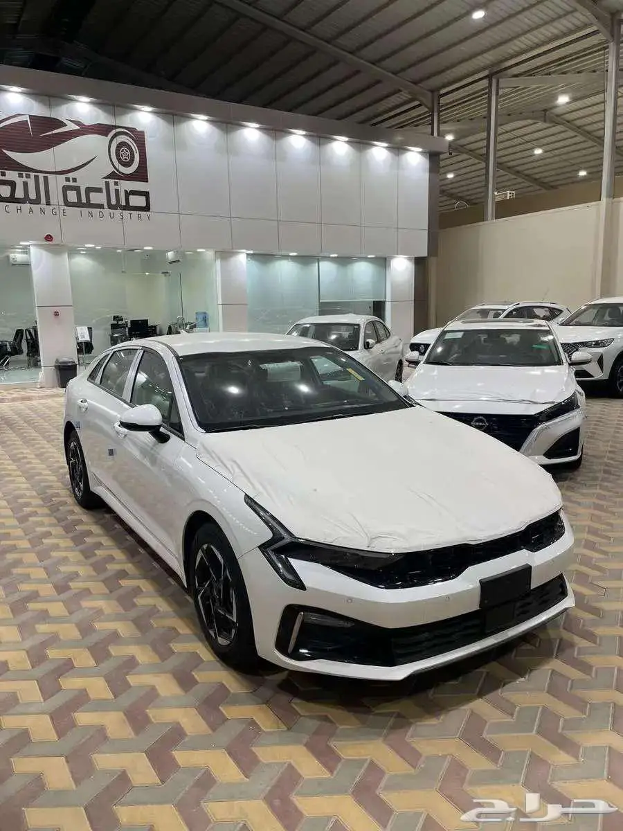 كيا k5 ستاندر مطور موديل 2025 بسعر 98880 شامل الضريبه 5