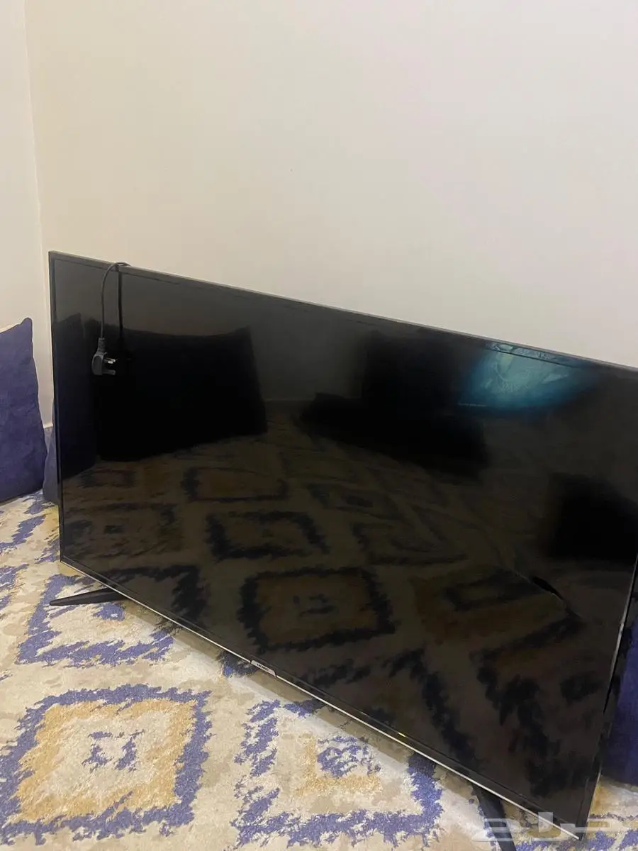 لدي تلفزيون KMC مكسور شاشته 0