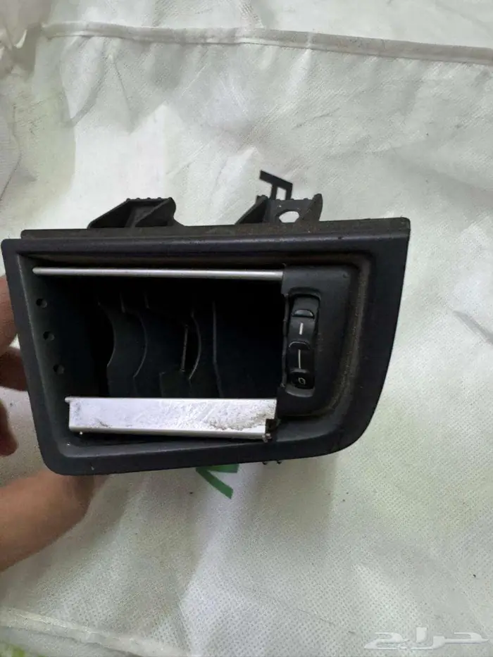 فتحات تهويه BMW الفئه الخامسه مع كرونه خلفيه 7