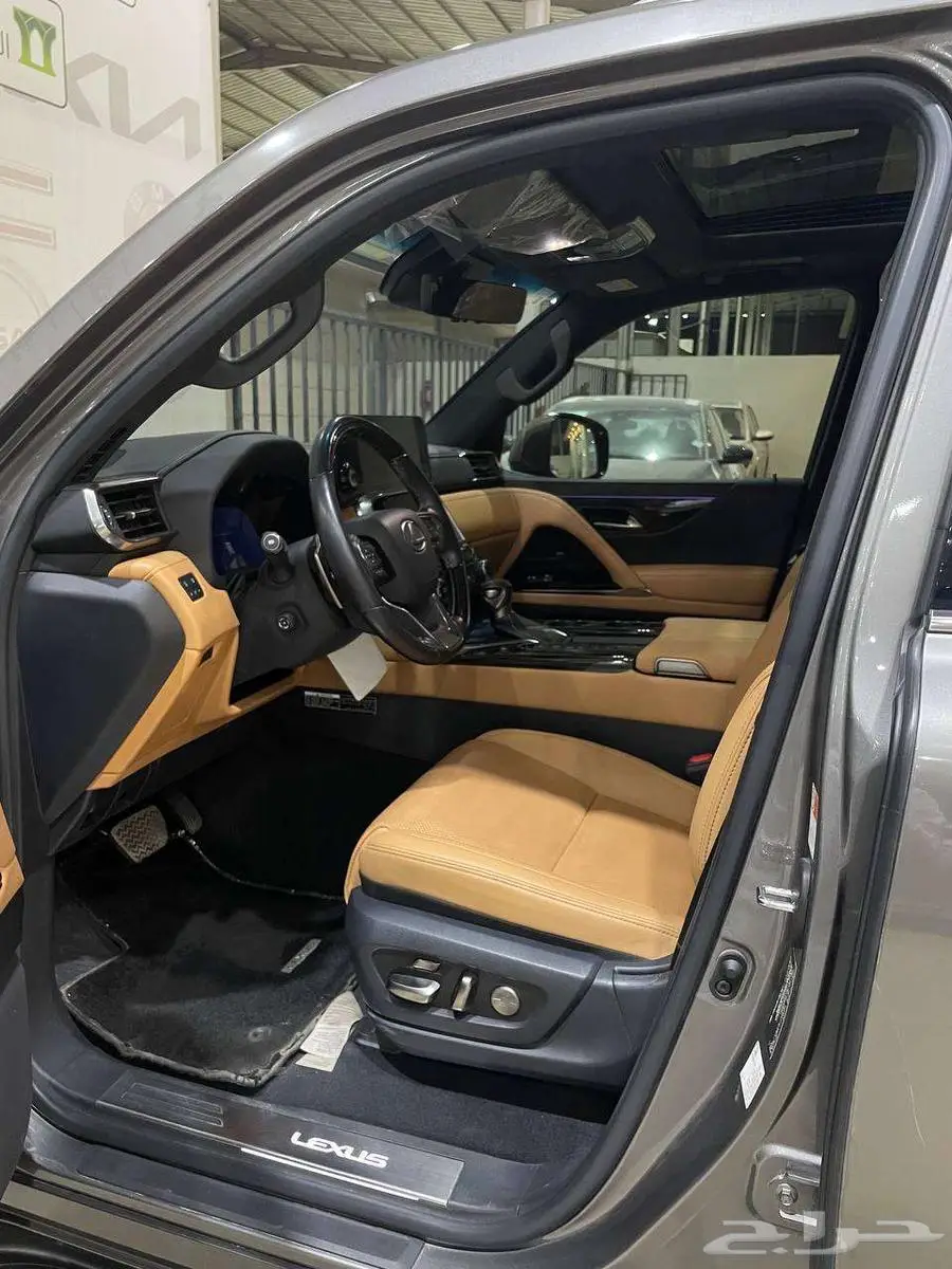 لكزس BB LX600 موديل 2022 سعودي ممشي 39 الف فقط 11