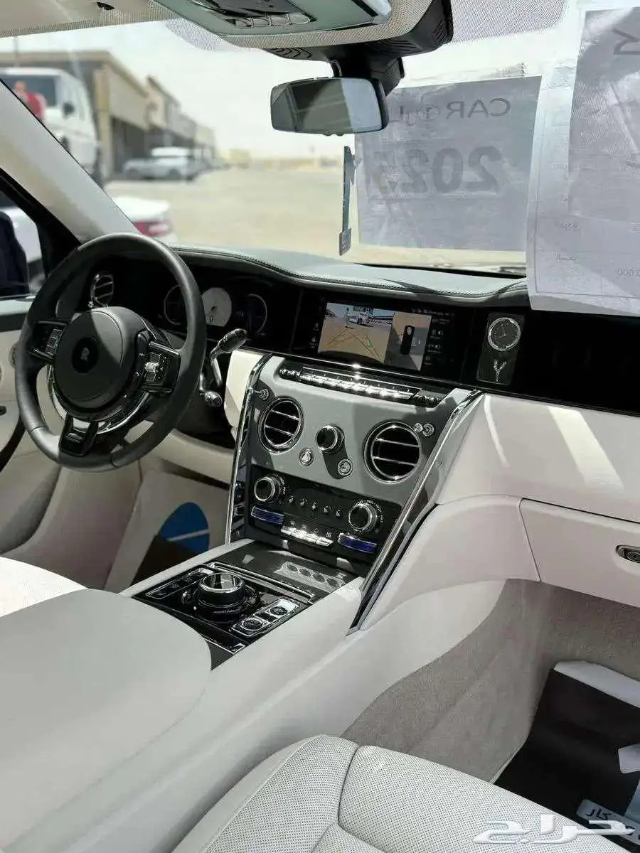 رولز رويس كولينان 2025 فاتورة ضريبيه index