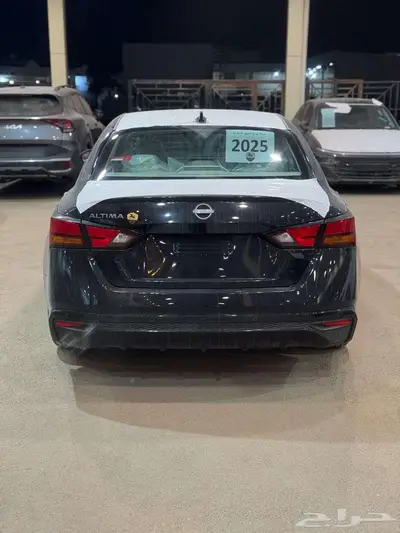 نيسان التيما ستاندر 2025 سعودي 3