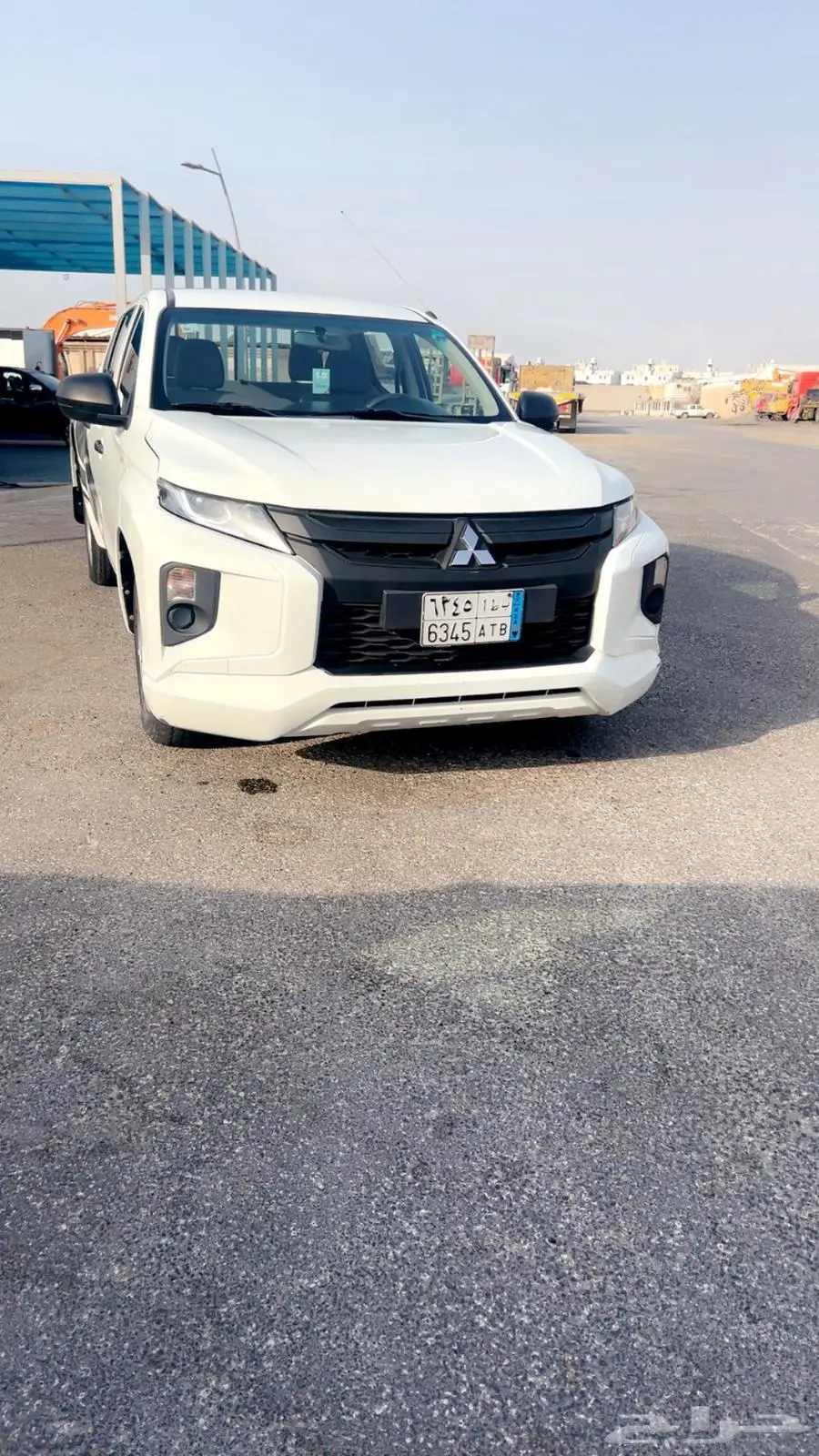 ميتسوبيشي موديل 2019 السياره نظيفة جدا ومشروطه 2