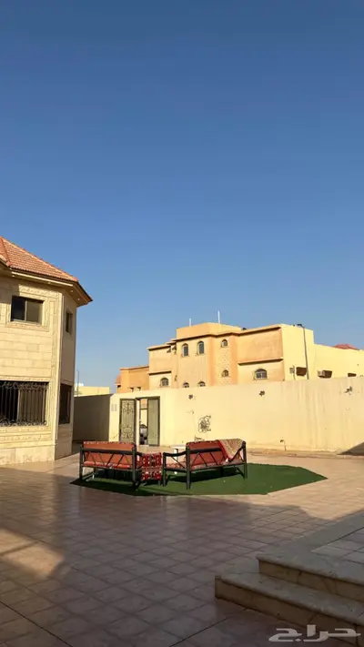 فيلا سكنية فاخرة للبيع بحي الريان 3