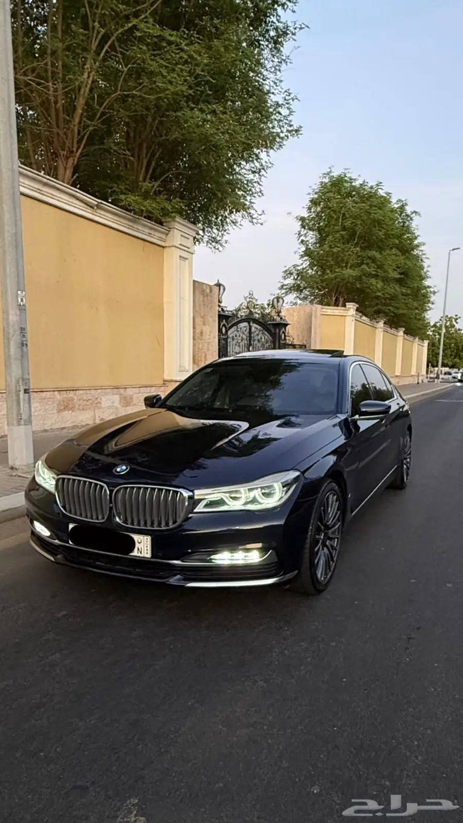 للبيع BMW 740 li موديل 2016 8