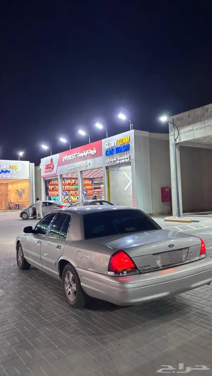 فورد فكتوريا 98 فضي للبيع 0