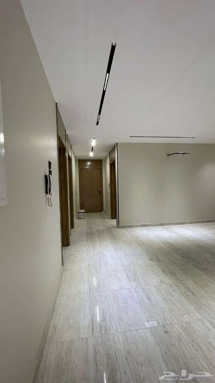 شقق وروفات وملحق للتمليك 3