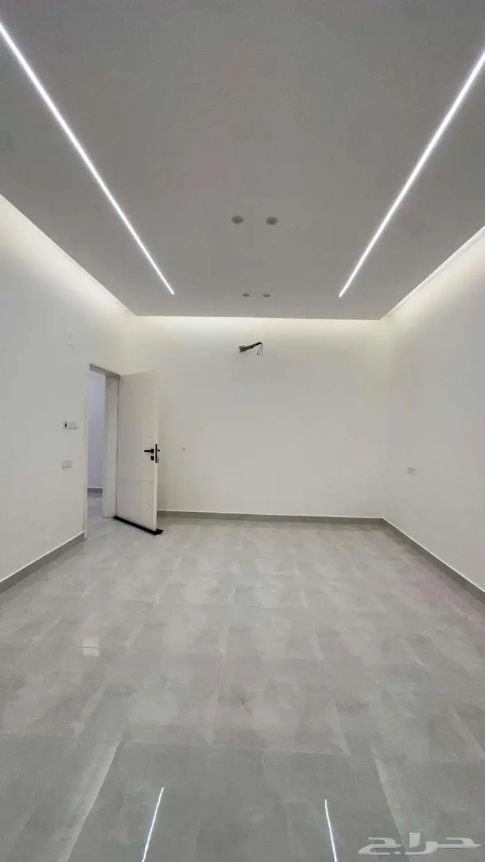 للبيع فيلا العوينة تصميم راقي وجودة عاليه 7