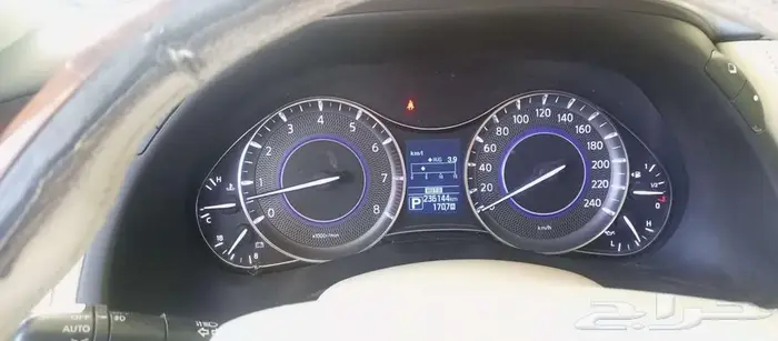 نيسان QX80 28