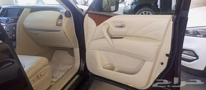 نيسان QX80 13