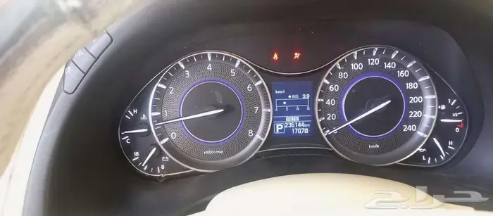 نيسان QX80 26