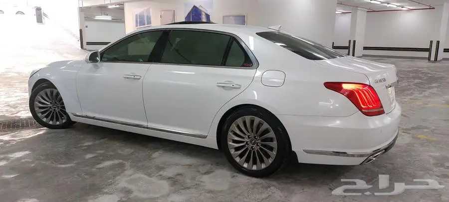 جينسيس G90 رويال V6 2017 نظيفة وكالة index