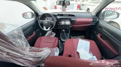 تويوتا هاى لوكس غمارتين 2025 بنزين GLX قير عادى كاش واقساط 10