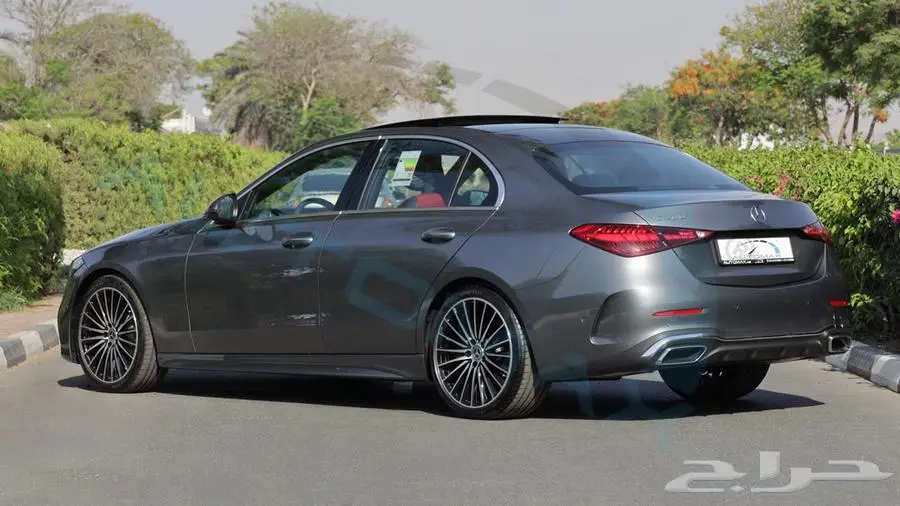 2025 Mercedes-Benz C200 AMG Premium Plus 1.5L RWD GCC 5