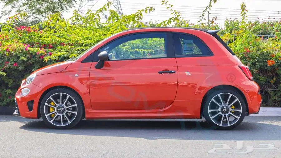 2024 Abarth 695 CABRIO TURISMO 1.4 TURBOCHARGED GCC 0Km 31