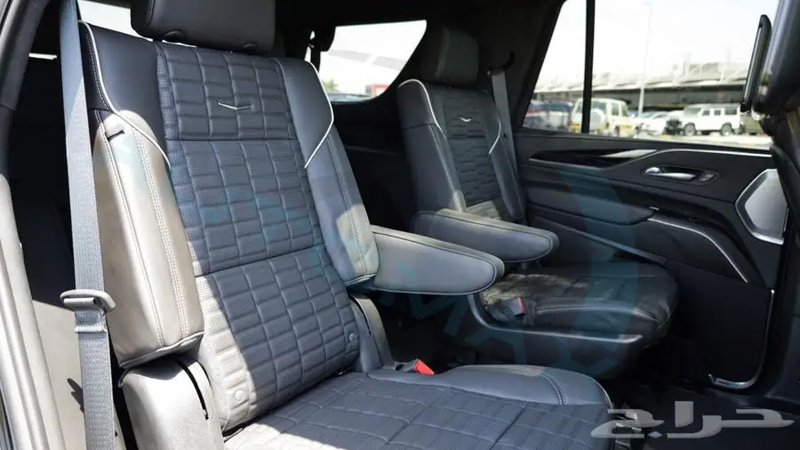2024 CADILLAC ESCALADE V 6.2L SUPERCHARGED V8 0KM 34