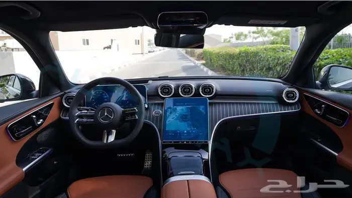 مرسيدس بنز c200 premium 2025 خليجي اصفار مع ضمان الوكيل 9