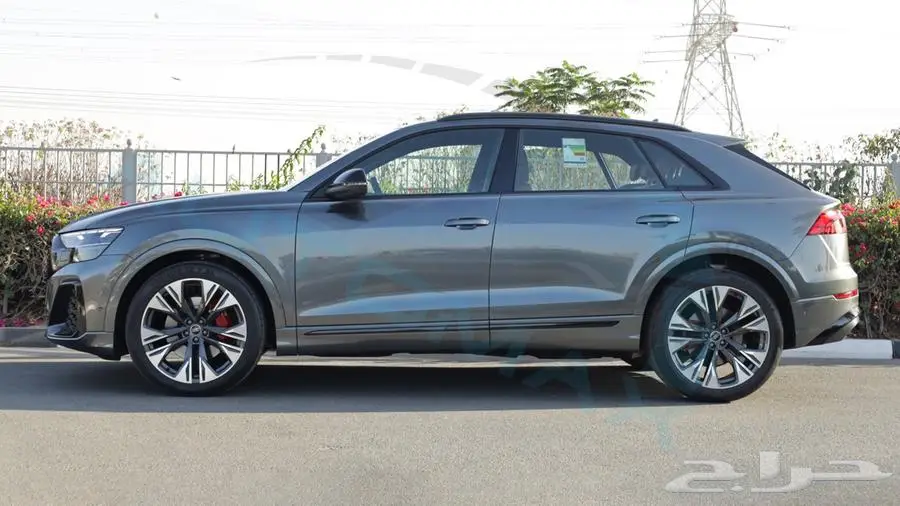 2025 AUDI Q8 TFSI S-LINE PROGRESS QUATTRO 3.0L V6 AWD GCC 44